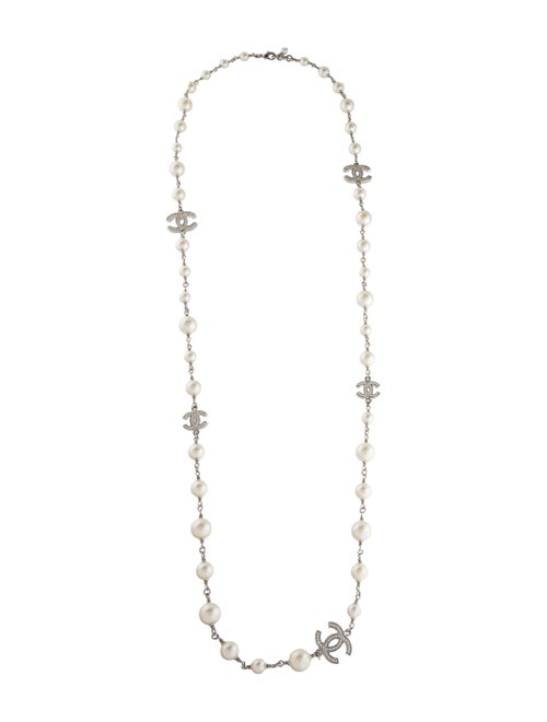 Chanel Faux Pearl & Strass Long Necklace