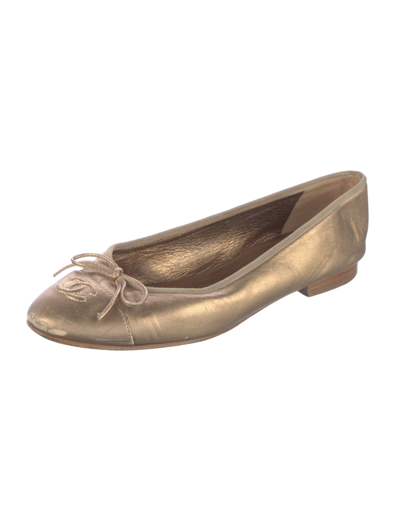 Chanel Interlocking CC Logo Leather Ballet Flats