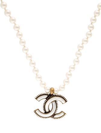Chanel 2024 Faux Pearl CC Pendant Neckalce