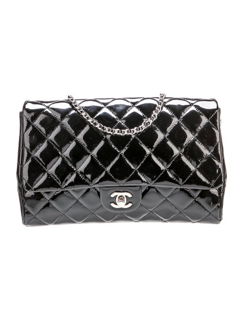 Chanel Patent New Clutch w/ Chain