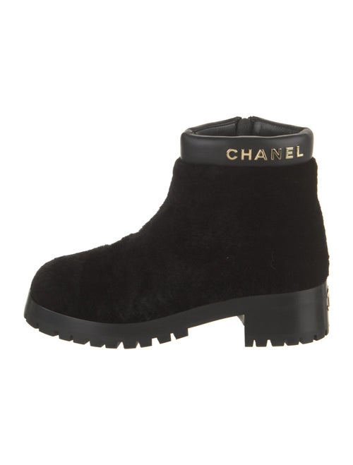 Chanel 2022 Shearling Boots