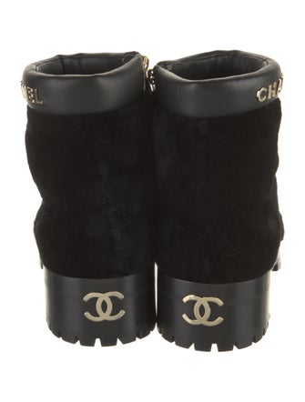 Chanel 2022 Shearling Boots