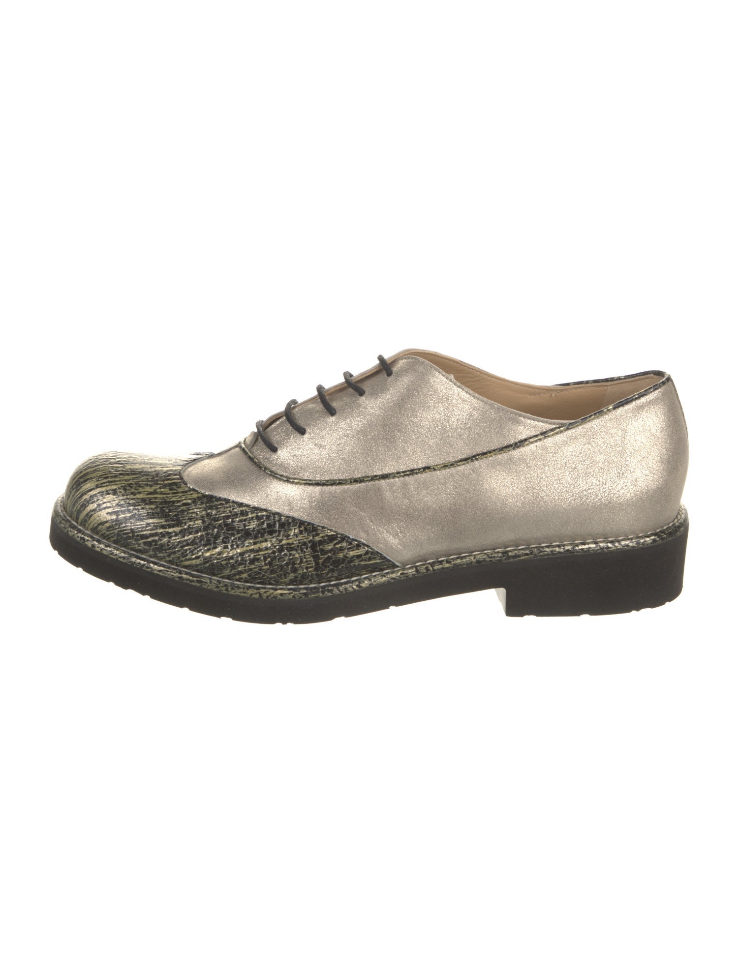 Chanel 2016 Interlocking CC Logo Oxfords