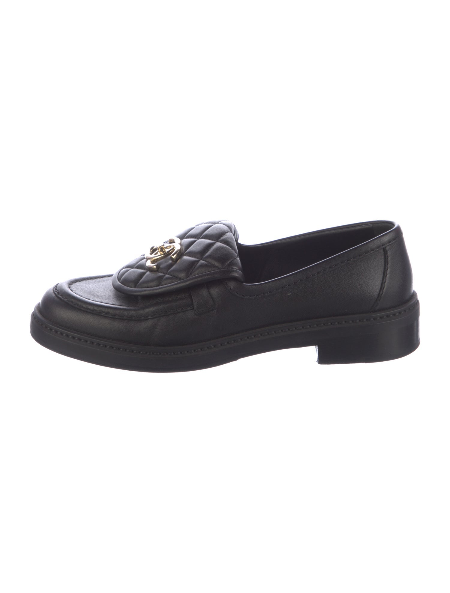 Chanel 2022 Interlocking CC Logo Loafers