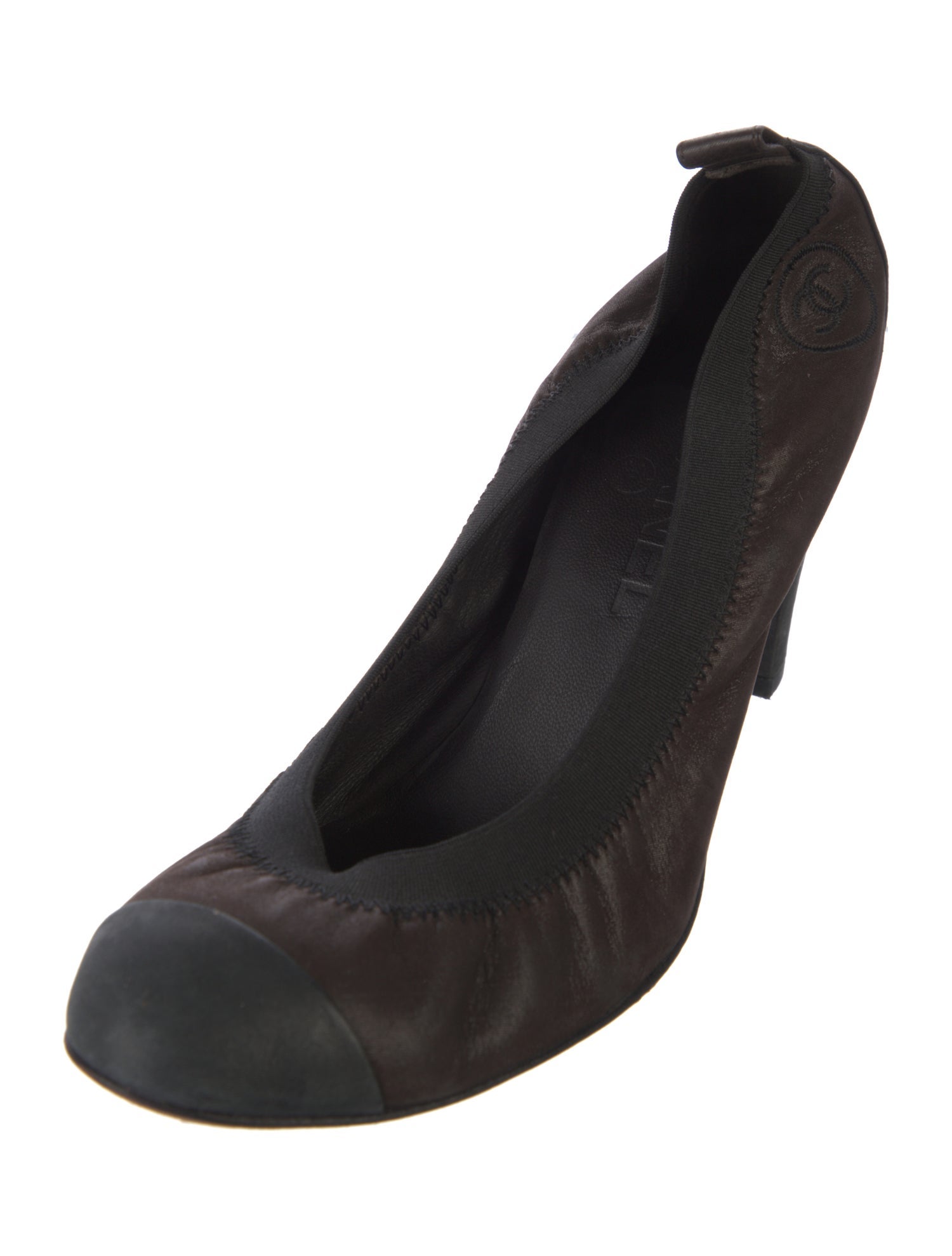 Chanel Vintage Interlocking CC Logo Pumps