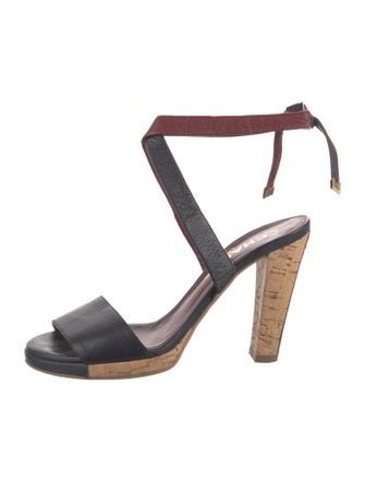 Chanel Vintage 2006 Sandals
