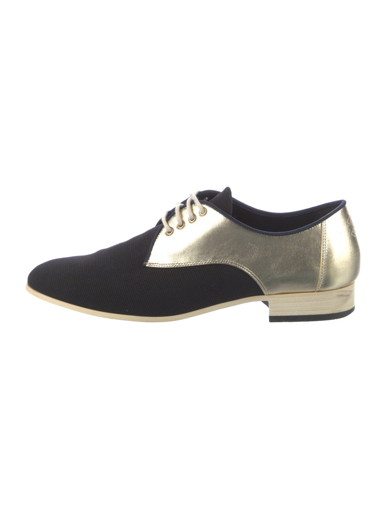 Chanel 2017 Interlocking CC Logo Oxfords