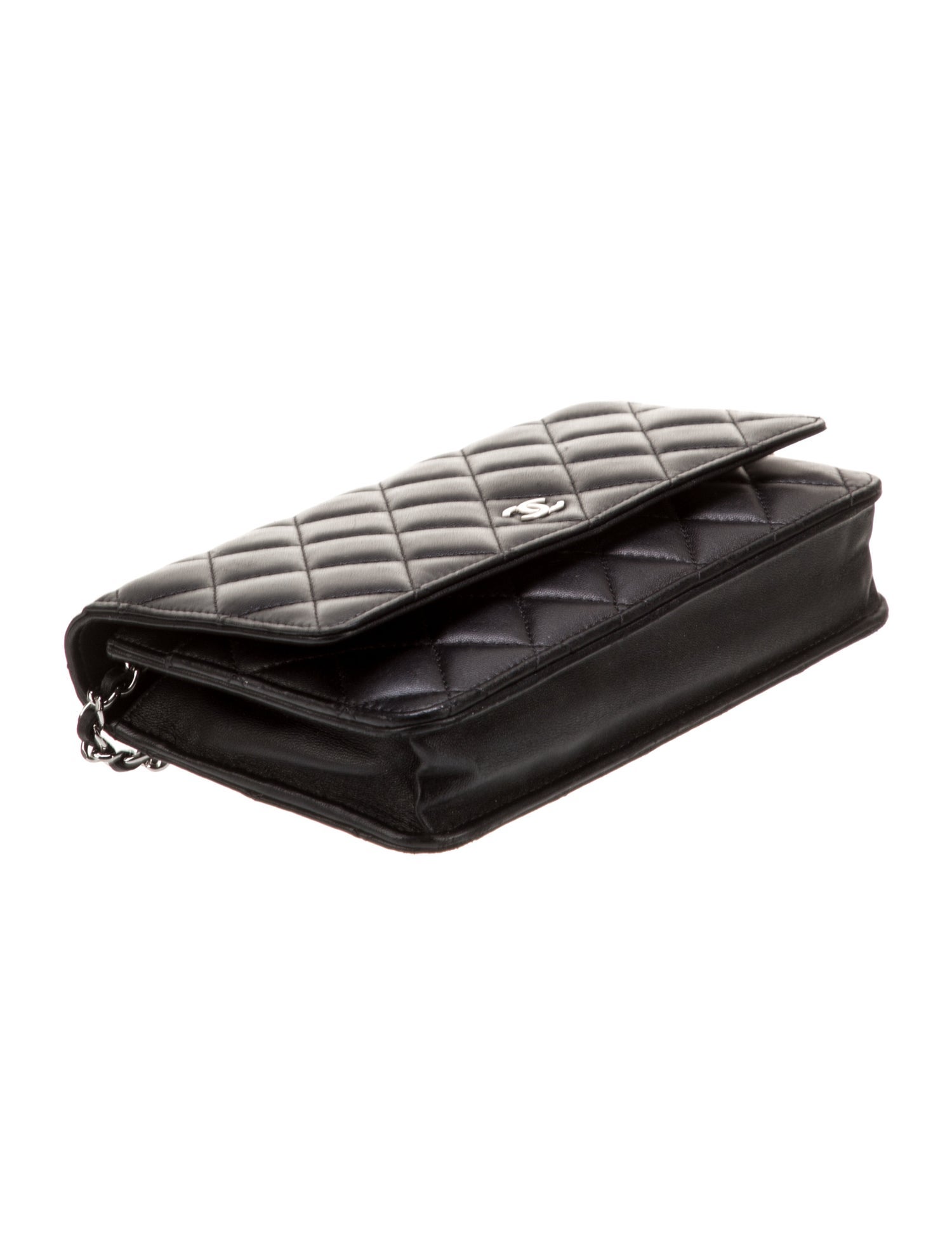 Chanel Classic Wallet On Chain