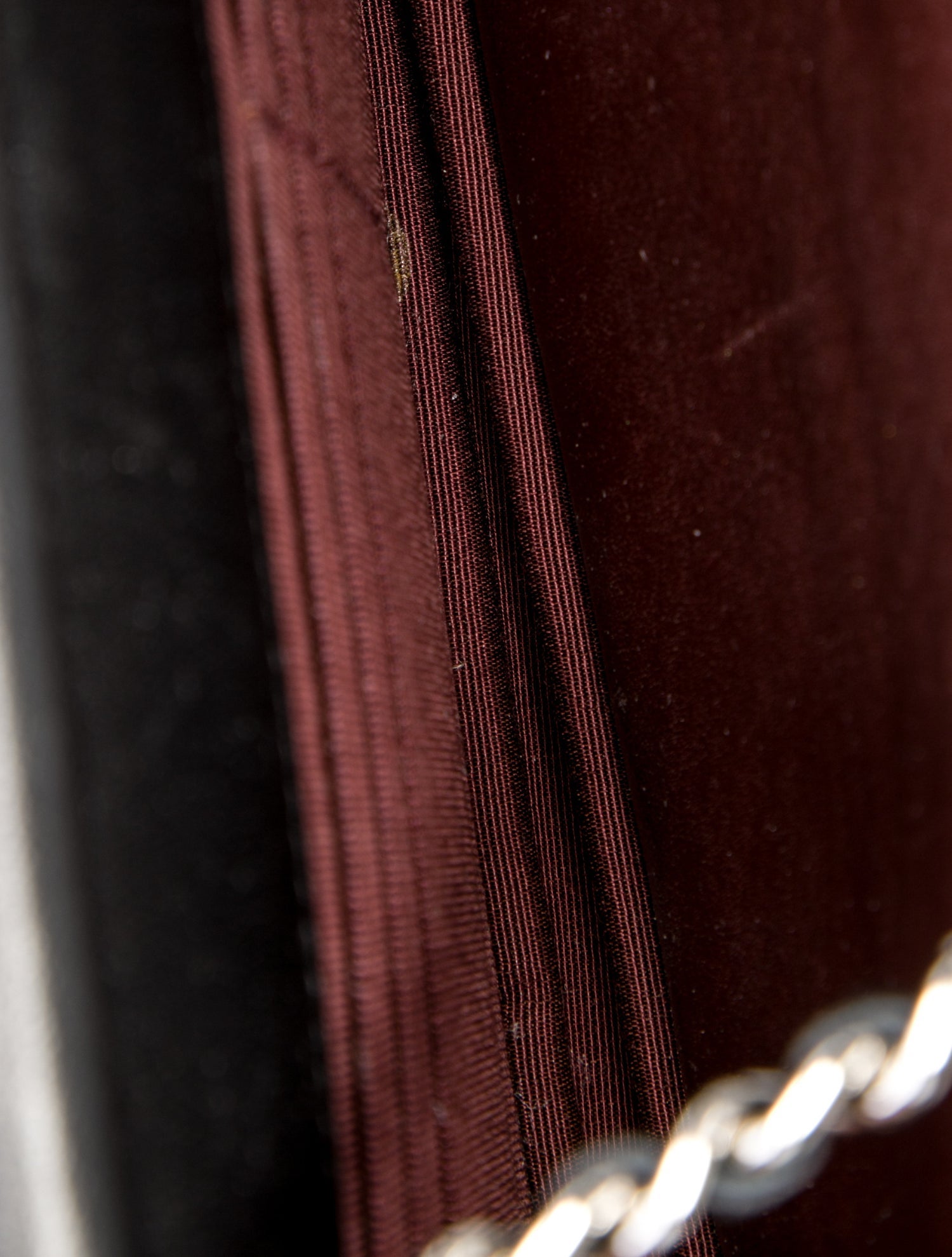 Chanel Classic Wallet On Chain