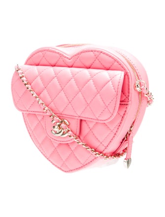 Chanel 2022 CC in Love Heart Bag