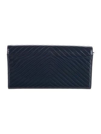 Chanel 2014-2015 Interlocking CC Logo Wallet