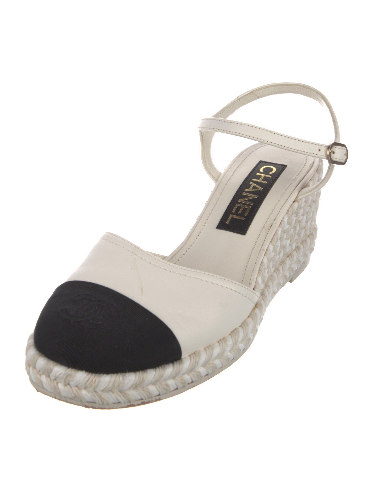 Chanel 2023 Interlocking CC Logo Slingback Pumps