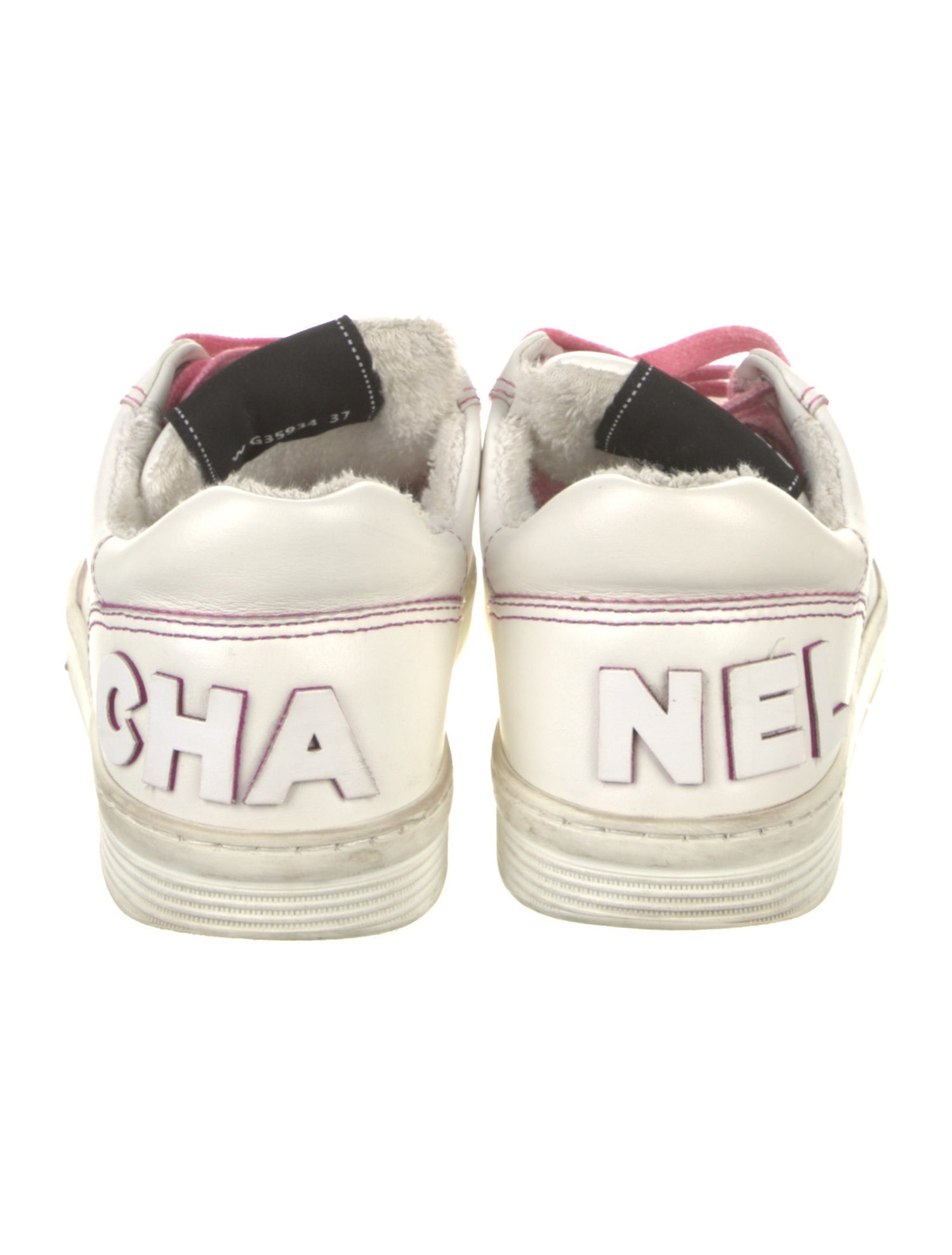 Chanel Interlocking CC Logo Leather Sneakers