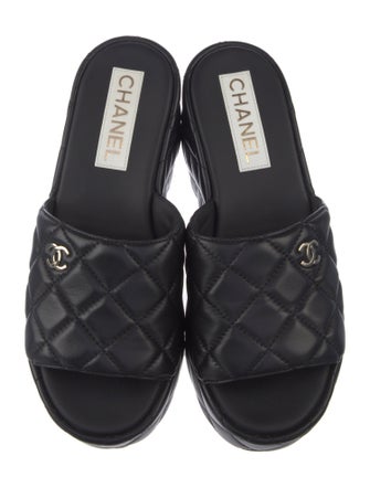 Chanel Interlocking CC Logo Leather Slides