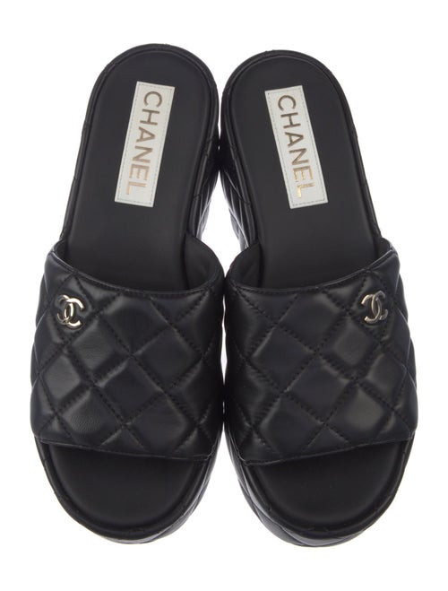 Chanel Interlocking CC Logo Leather Slides