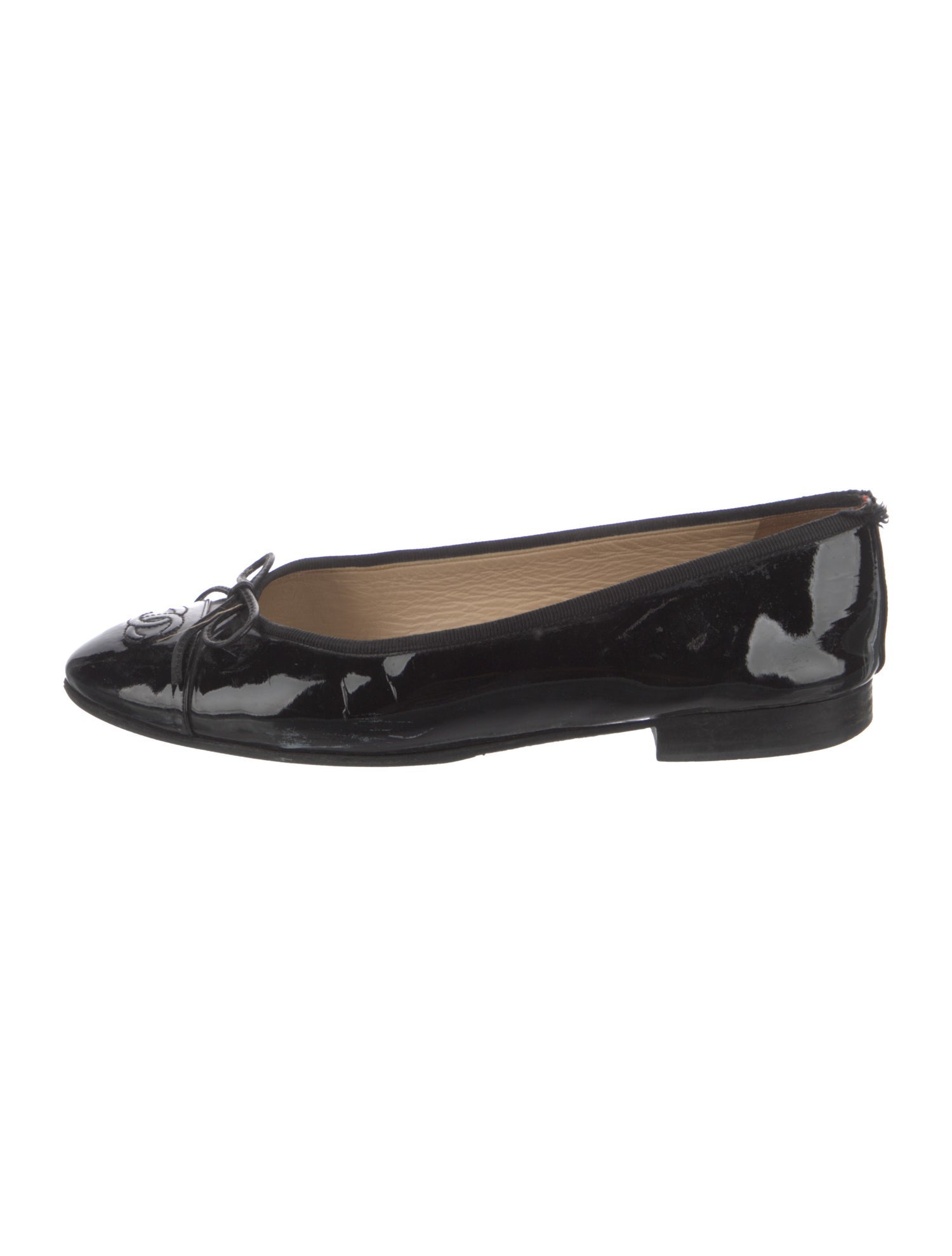 Chanel Interlocking CC Logo Patent Leather Ballet Flats