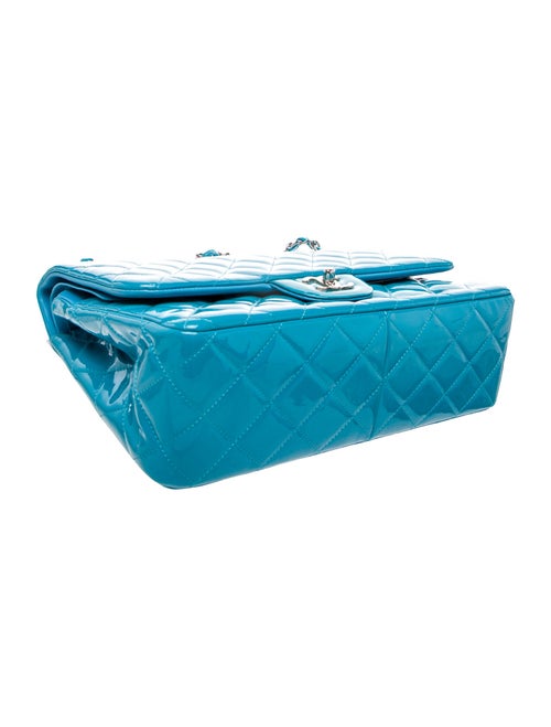 Chanel Jumbo Classic Double Flap Bag