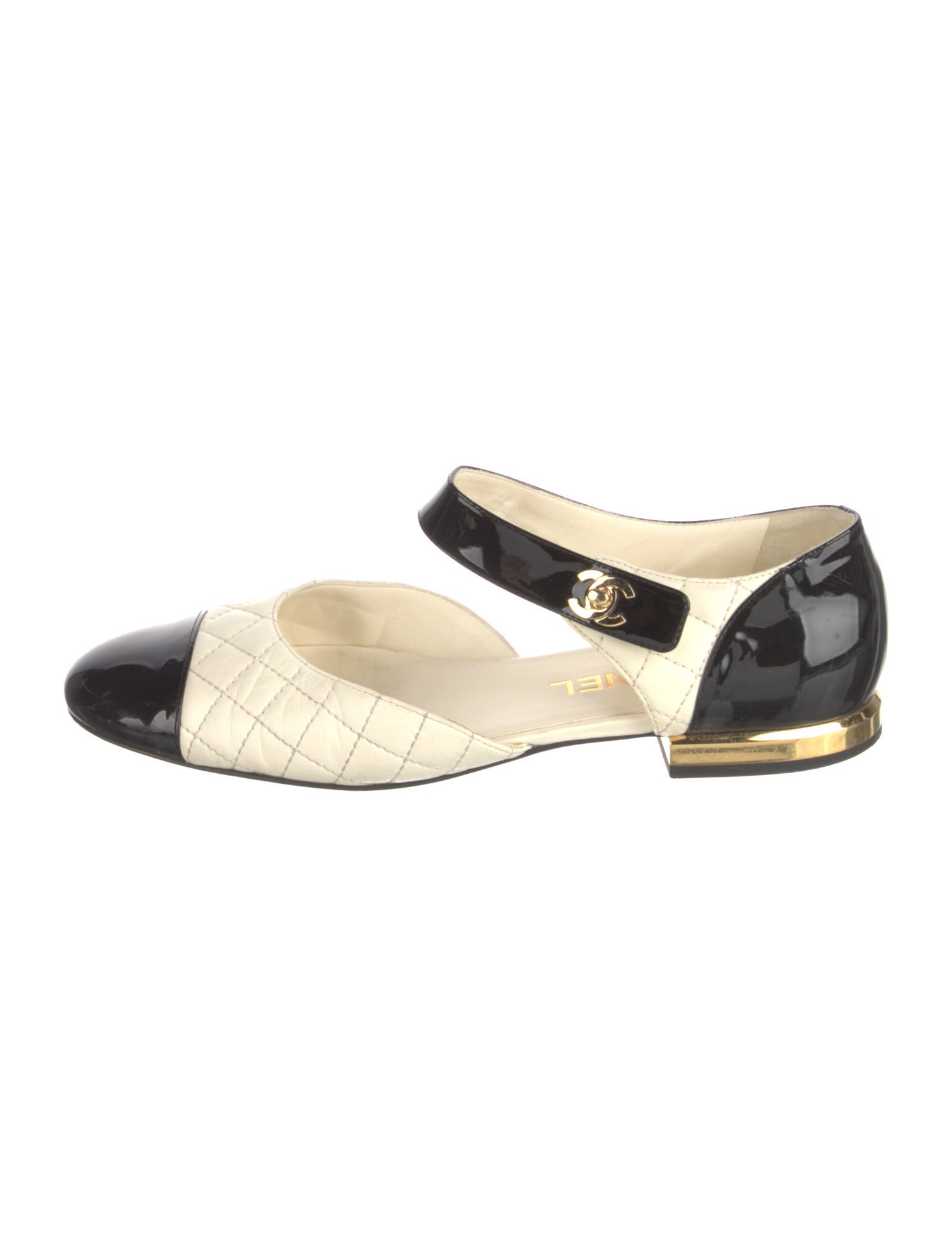 Chanel Interlocking CC Logo Leather Flats