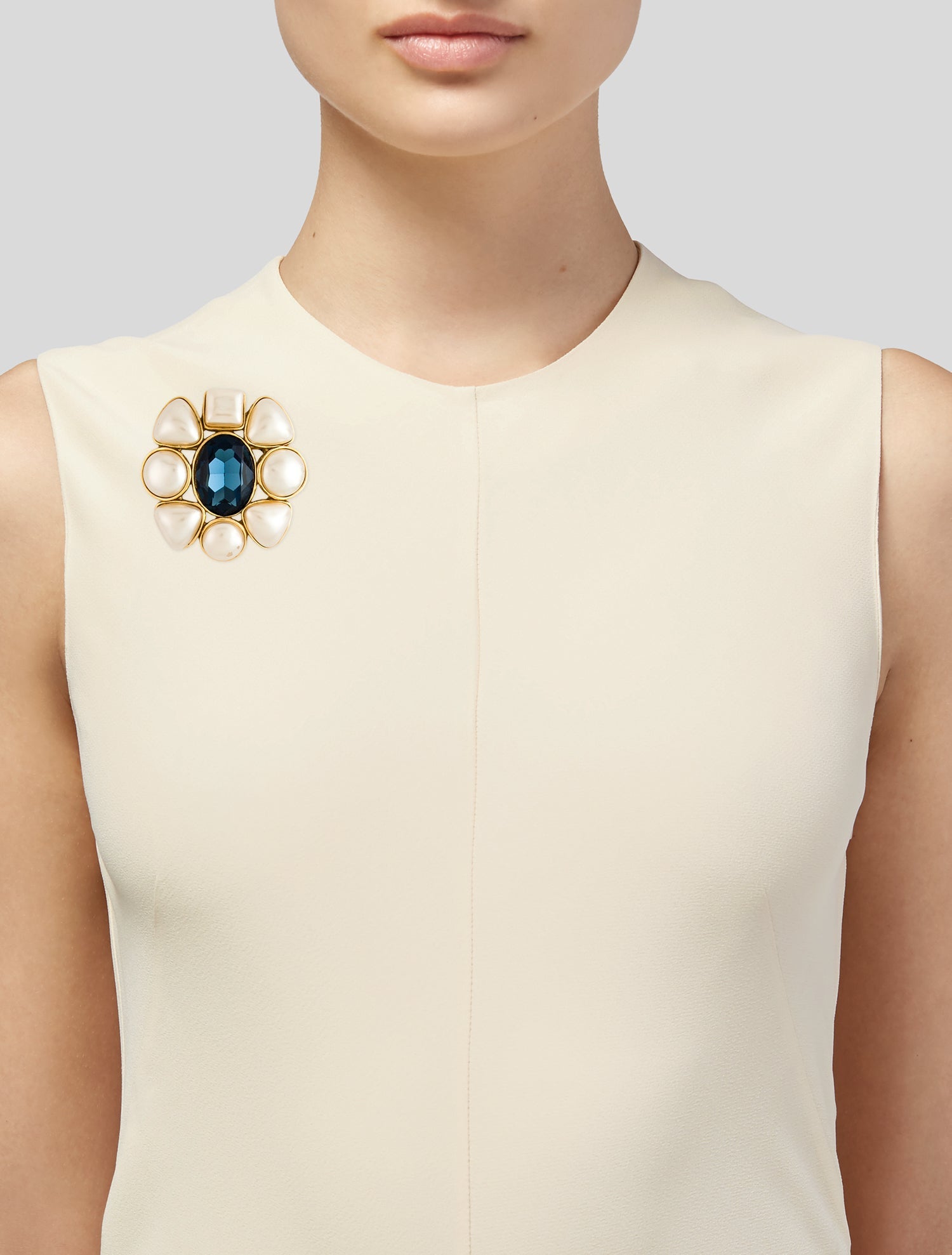 Chanel Vintage Faux Pearl & Strass Brooch