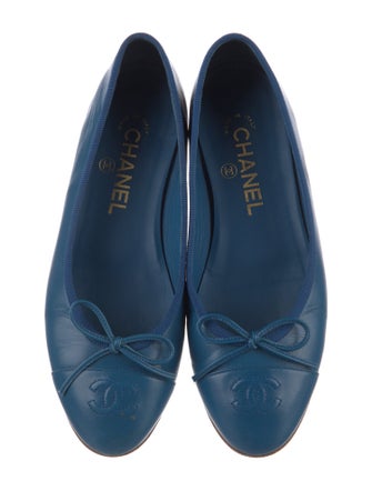 Chanel 2018 Interlocking CC Logo Ballet Flats