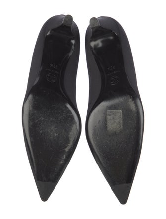 Chanel Vintage Interlocking CC Logo Pumps