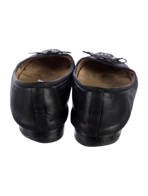 Chanel Interlocking CC Logo Leather Ballet Flats