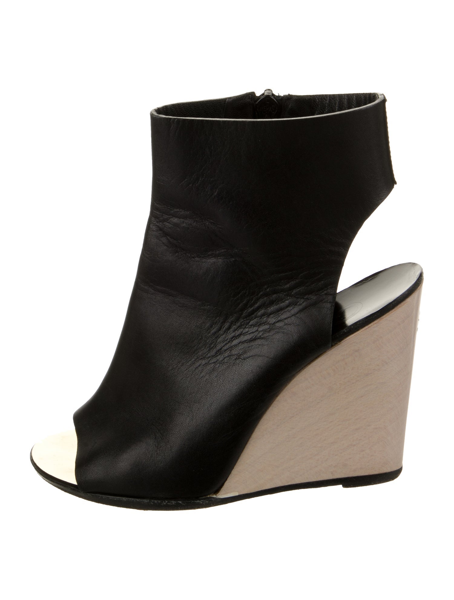 Chanel Vintage 2009 Sandals