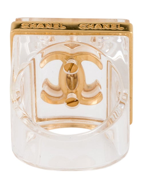 Chanel 2023 Resin CC Cocktail Ring