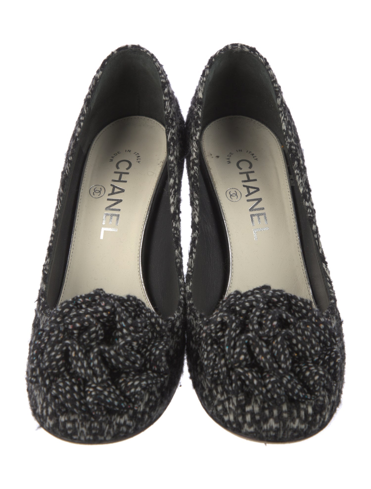 Chanel 2010 Interlocking CC Logo Pumps