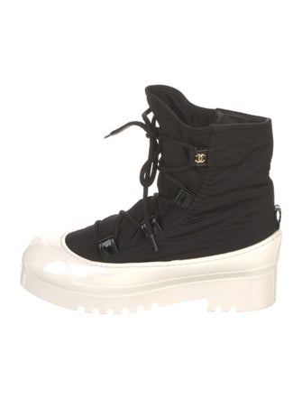 Chanel 2019 Interlocking CC Logo Lace-Up Boots