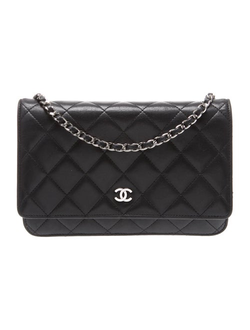 Chanel Quilted Classic Wallet On Chain