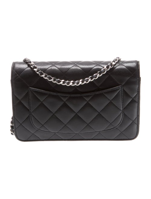 Chanel Quilted Classic Wallet On Chain