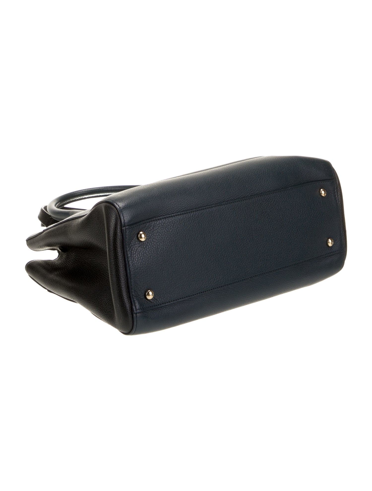 Chanel Neo Executive Tote