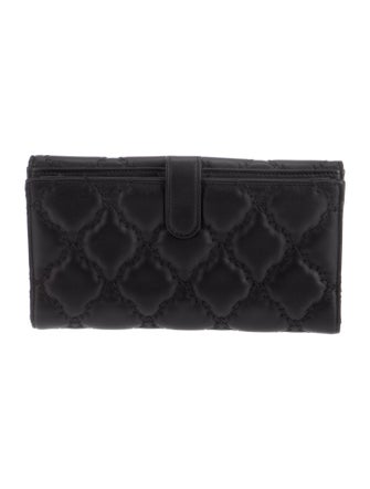 Chanel 2013 Interlocking CC Logo French Purse