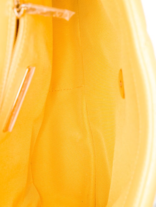 Chanel Medium 19 Flap Bag