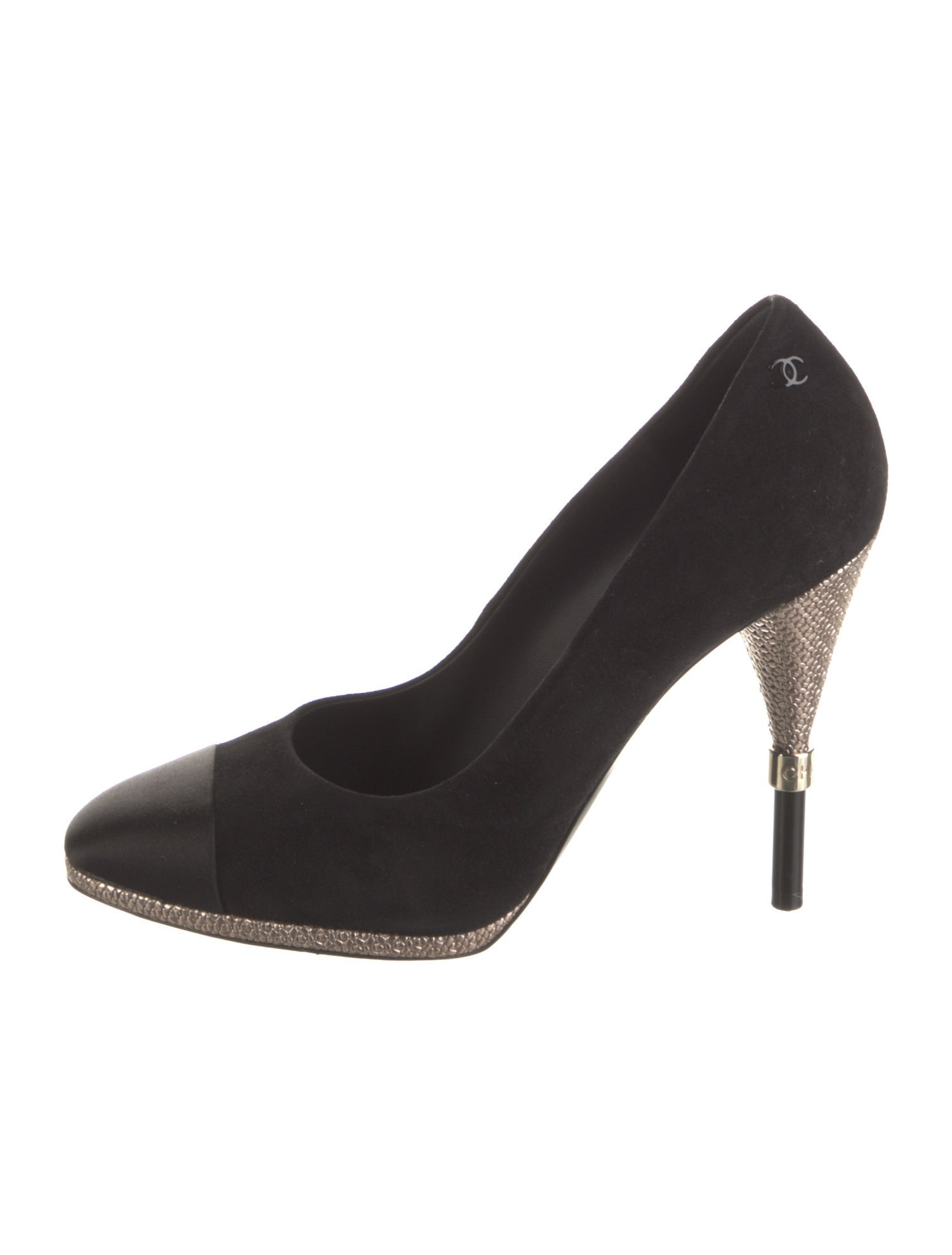 Chanel 2016 Interlocking CC Logo Pumps