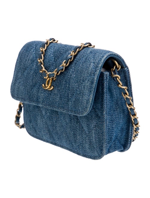 Chanel Mini Pearl Crush Clutch w/ Chain