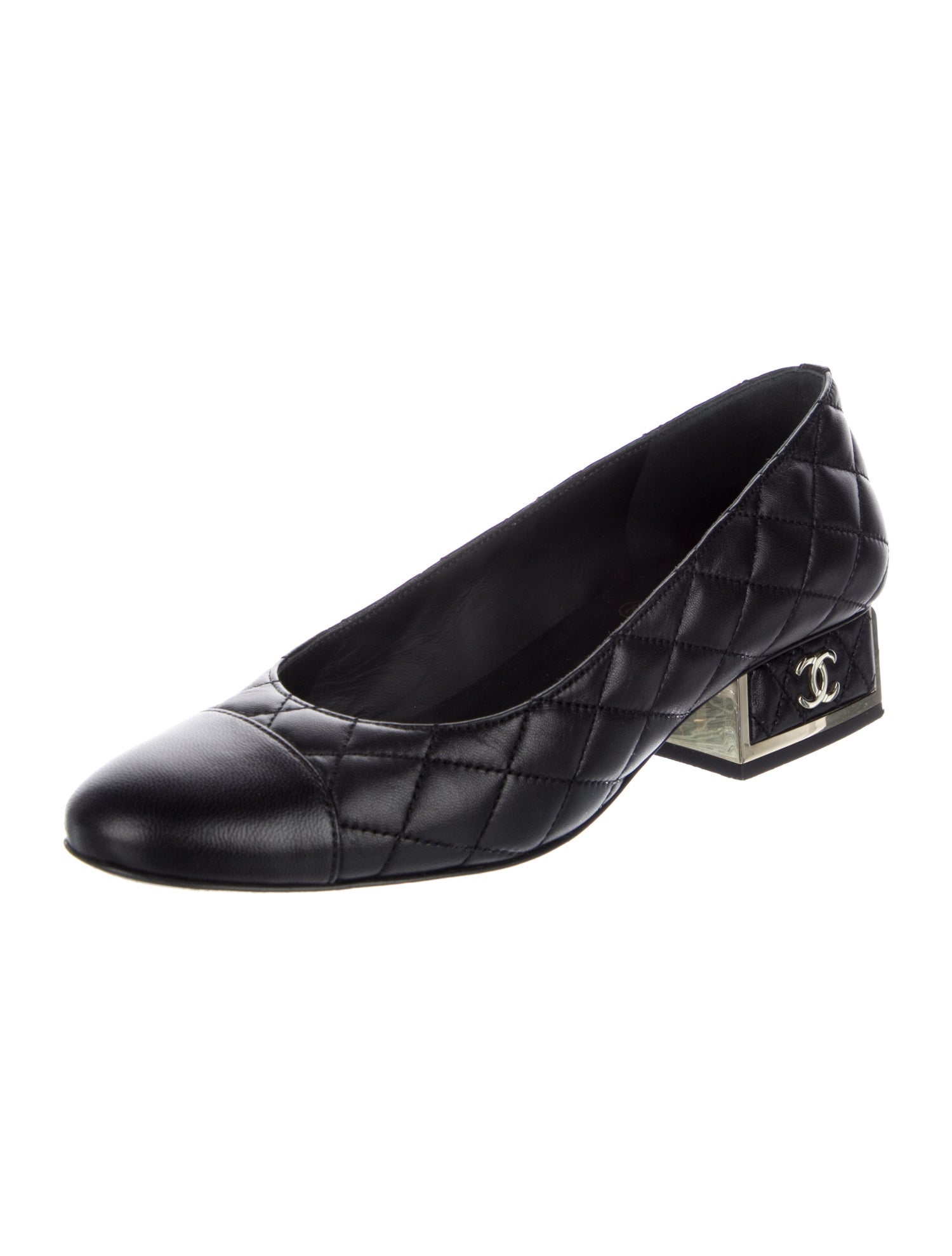 Chanel Interlocking CC Logo Lambskin Pumps