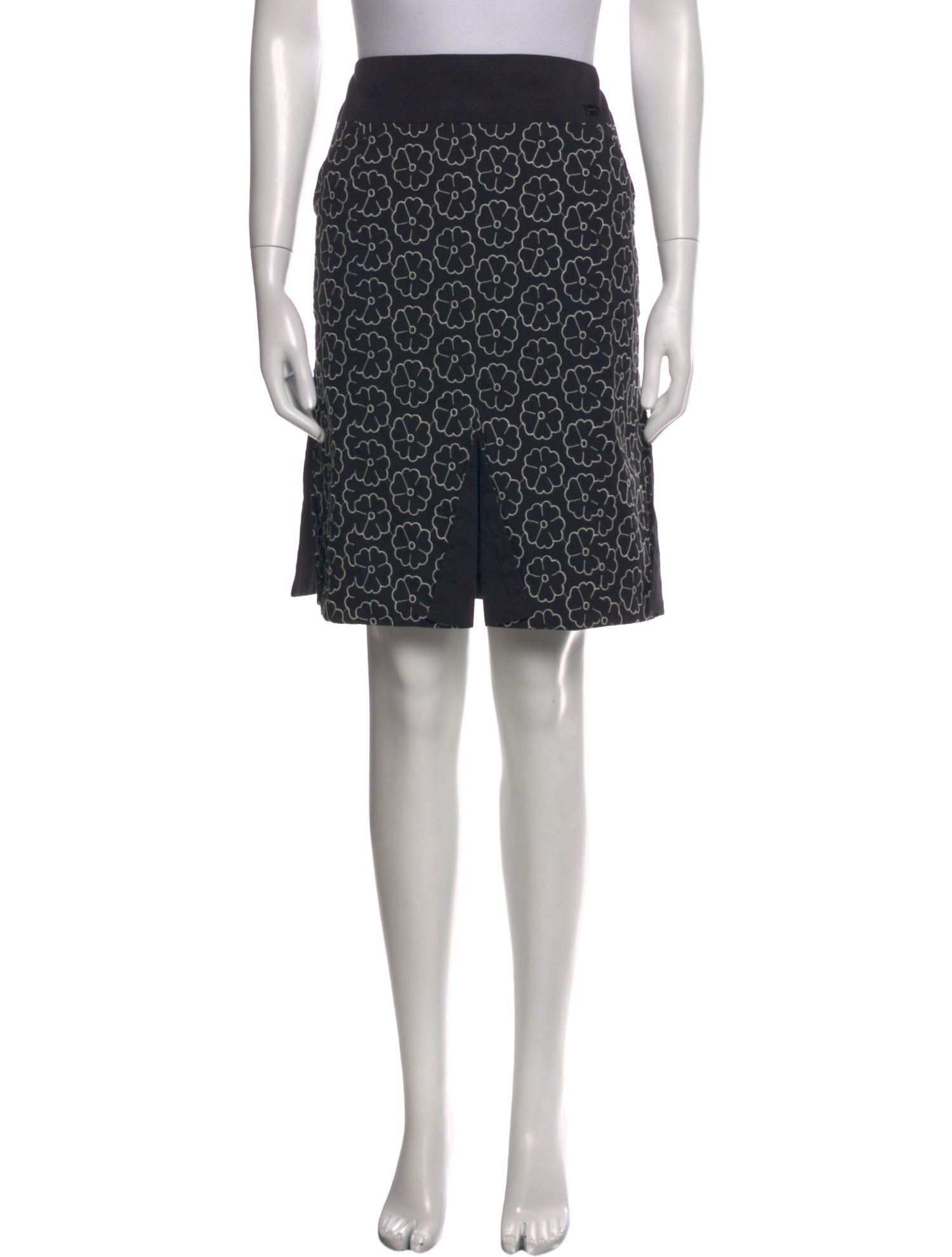 Chanel Vintage Knee-Length Skirt