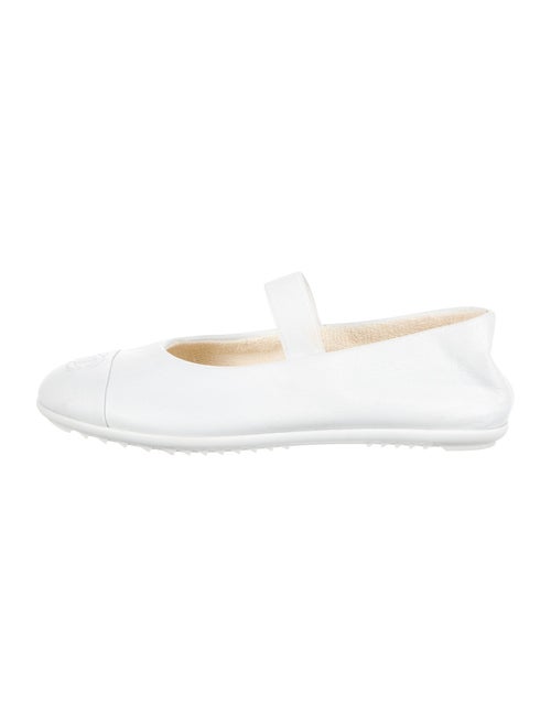 Chanel Interlocking CC Logo Leather Slingback Flats