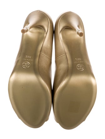 Chanel Interlocking CC Logo Leather Slingback Sandals