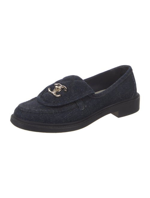 Chanel 2024 Interlocking CC Logo Loafers