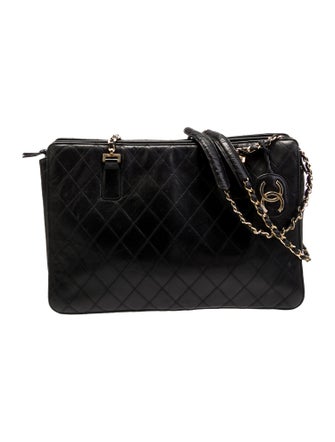 Chanel Quilted Chain Shoulder Bag