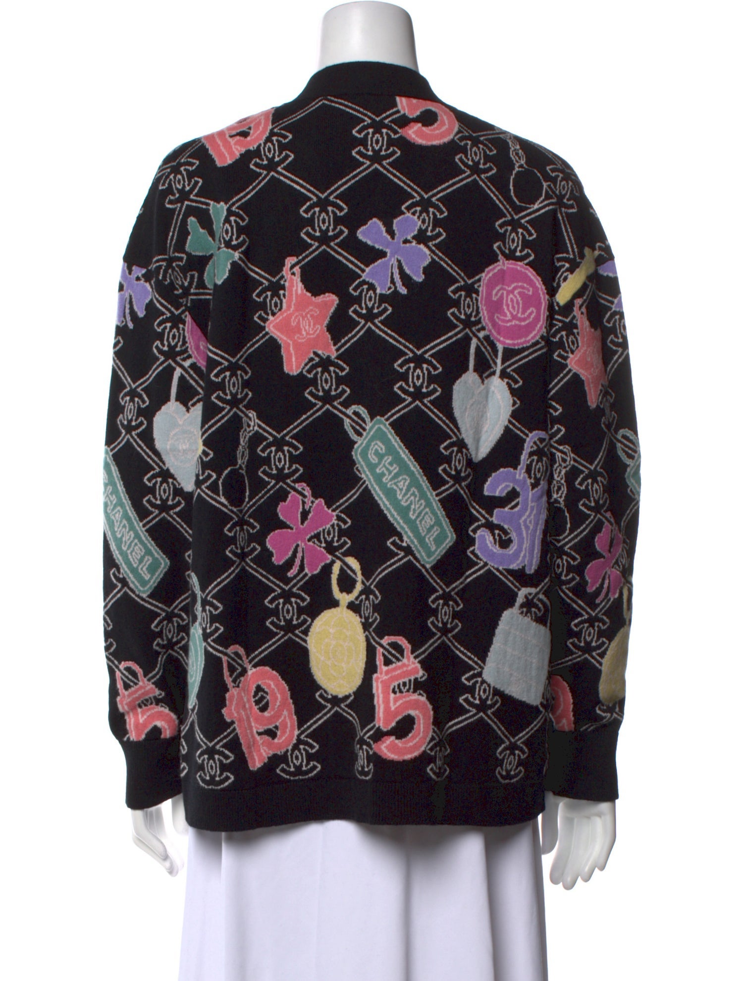 Chanel 2022 Cashmere Sweater