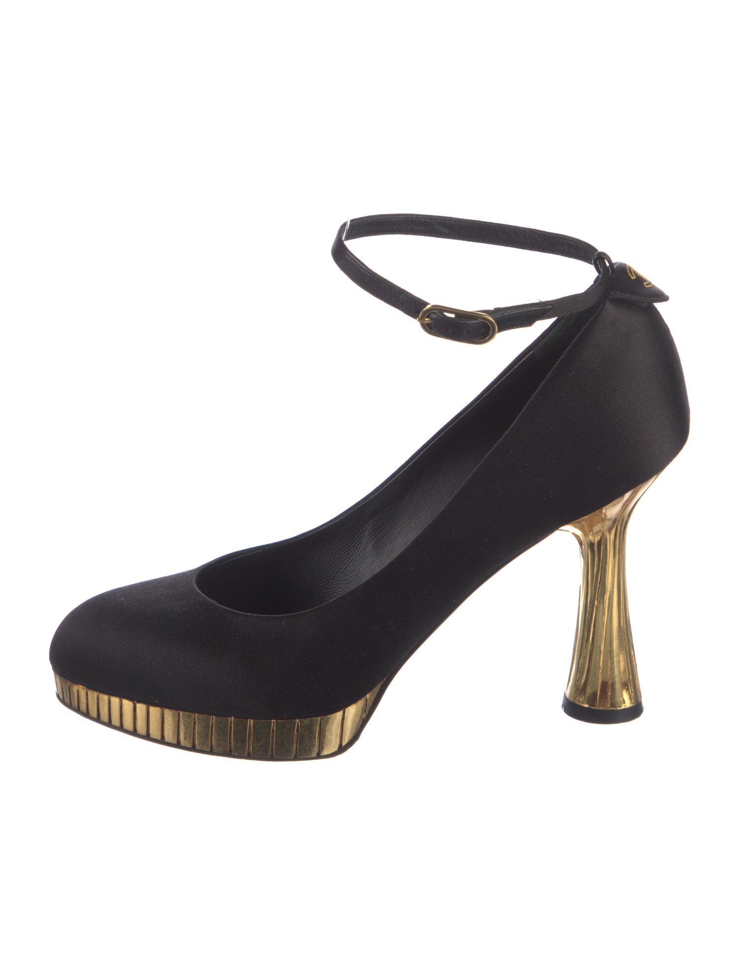 Chanel Vintage 2007 Pumps