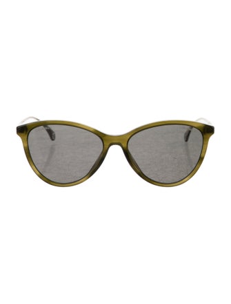 Chanel Interlocking CC Logo Cat-Eye Sunglasses