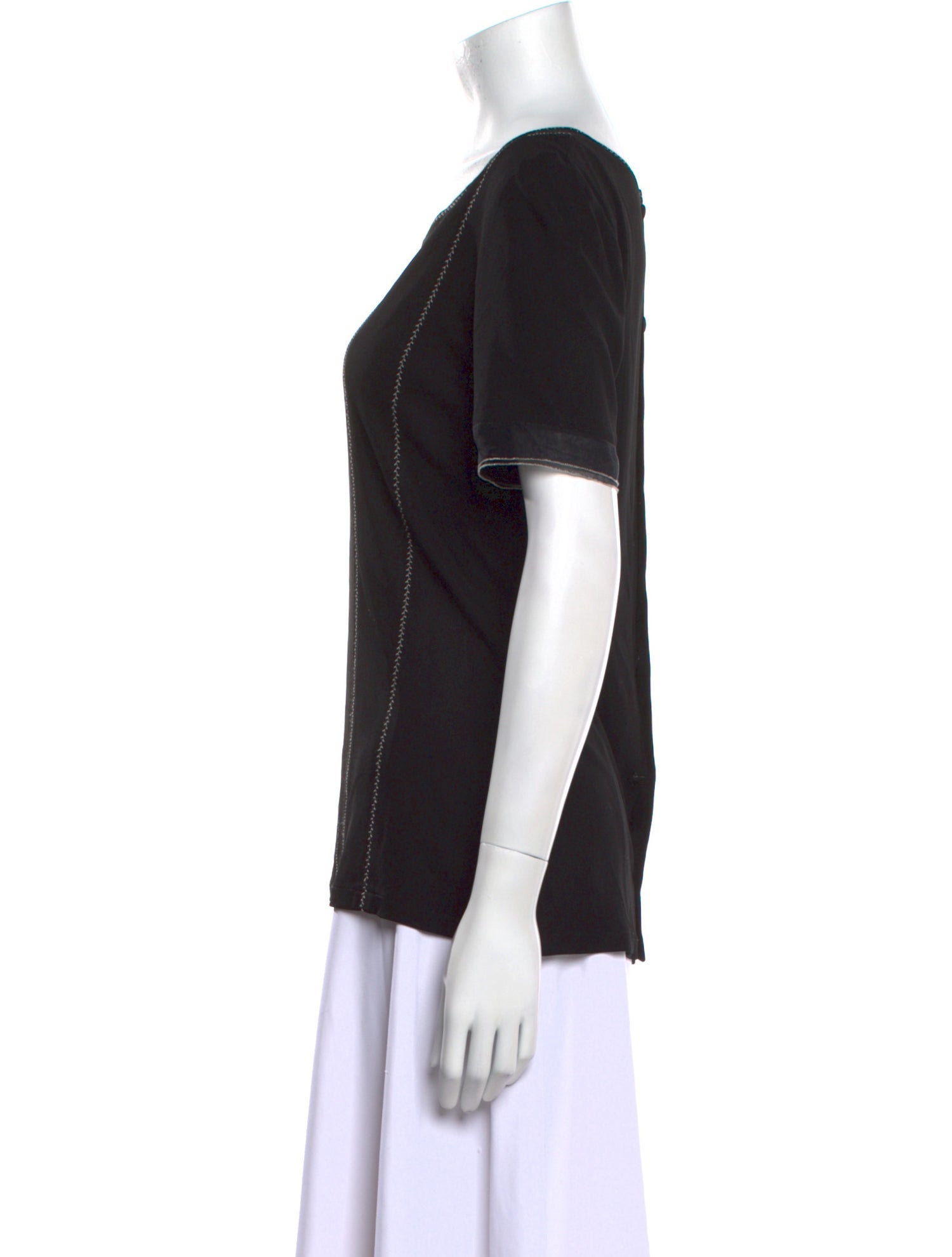 Chanel Vintage 2002 T-Shirt