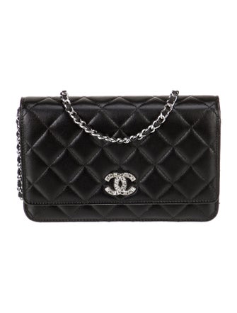 Chanel 2024 Crystal CC Wallet on Chain