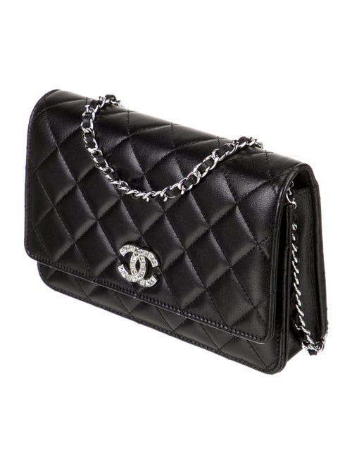 Chanel 2024 Crystal CC Wallet on Chain