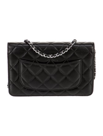 Chanel 2024 Crystal CC Wallet on Chain